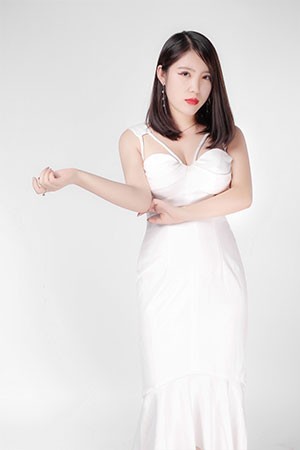 1616574442630463.jpg 侯颖.jpg